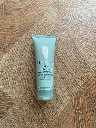 Clinique 7 day scrub cream peeling