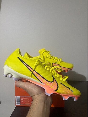 42.5 Beden sarı Renk Nike krampon