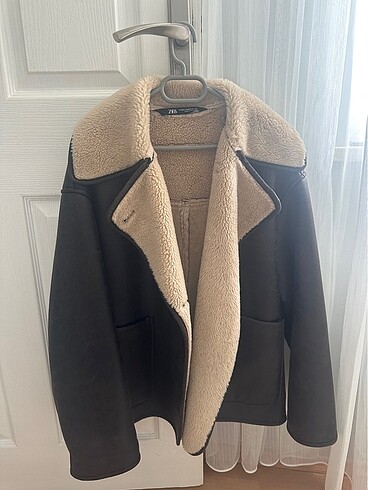 Zara mont