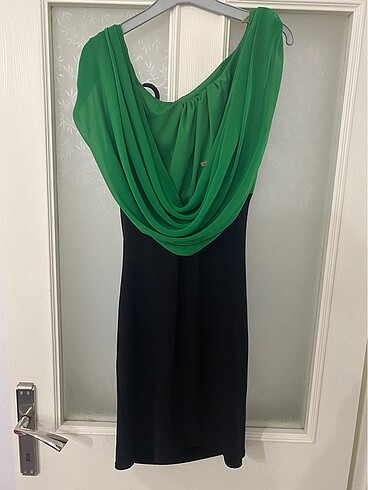 Kısa abiye elbise - Görsel 3