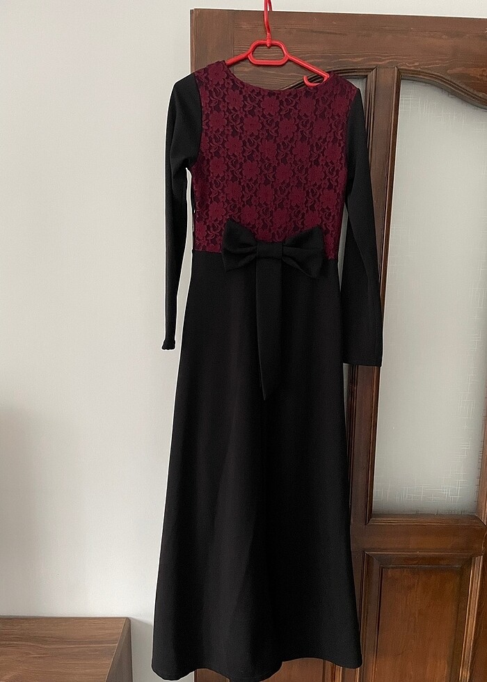 Siyah Elbise - Görsel 3