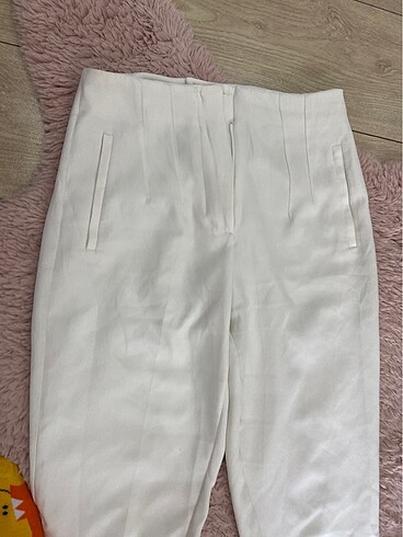 m Beden beyaz Renk Beyaz pantalon