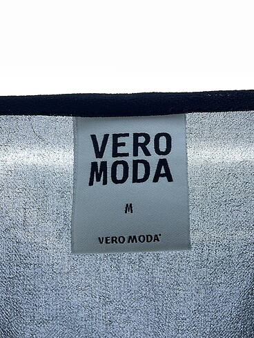 m Beden siyah Renk Vero Moda Bluz %70 İndirimli.