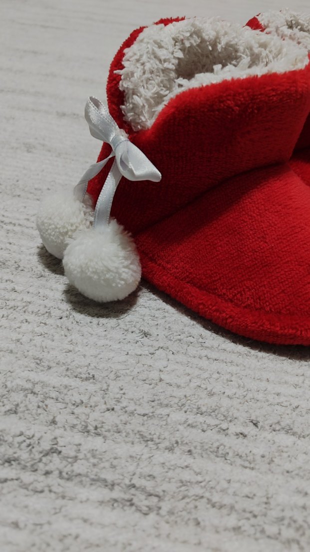 Kız Çocuk Kırmızı Kürklü Sıcak Ev Terliği - Görsel 2