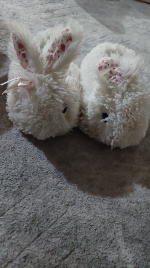 Kızlar için Beyaz Kürklü Nakışlı Ev Terliği - Görsel 2