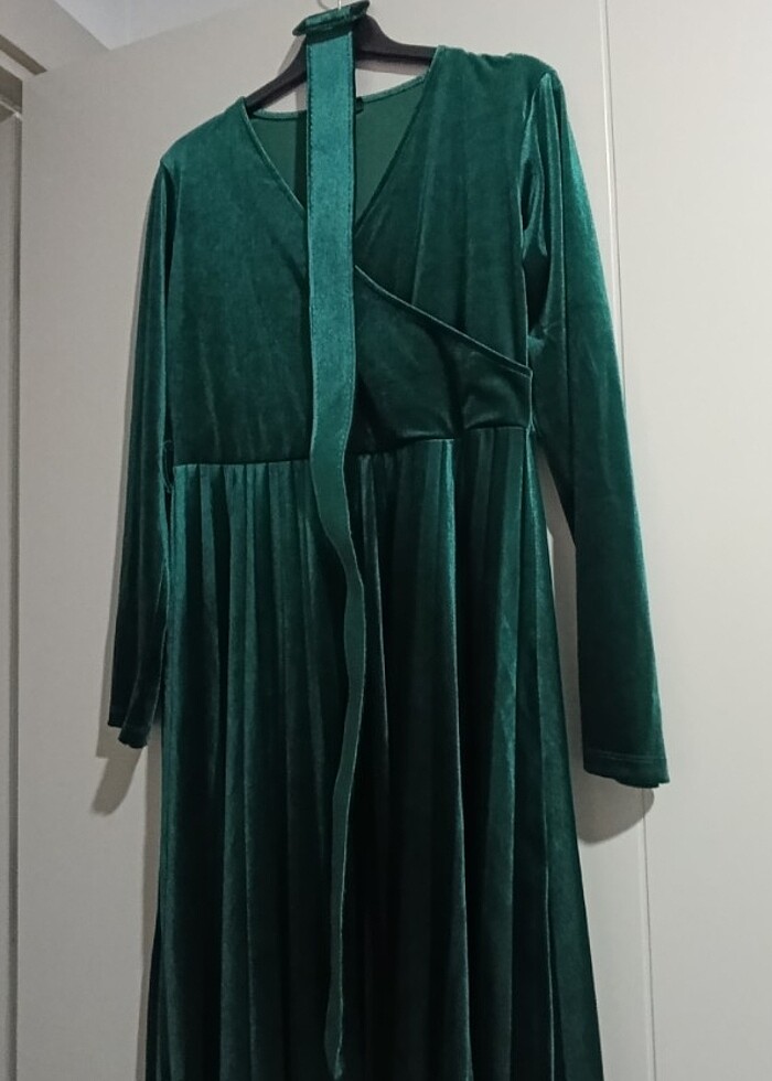 Elbise kadife zümrüt yeşili - Görsel 2