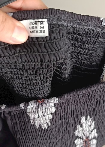 Bershka Siyah Çiçek Desenli Uzun Bohem Elbise