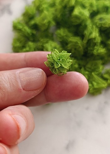 çiçek kurdela el yapımı pakette 57 adet mevcut - Görsel 8