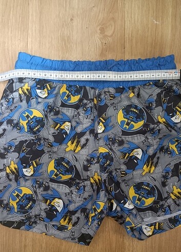 9 Yaş Beden çeşitli Renk Batman Orijinal Lisanslı Erkek Çocuk Deniz Şortu(9-10 yaş)