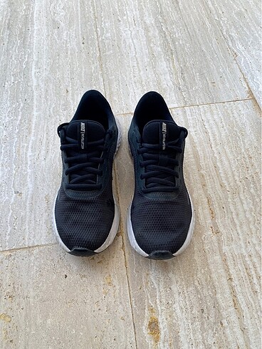 Nike Nike Revolution 5 Koşu Ayakkabısı