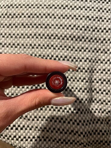  Beden Bordo ruj