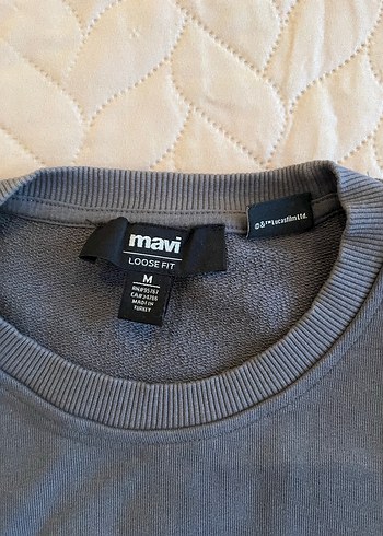 m Beden Gri Yoda Baskılı Sweatshirt mavi jeans marka