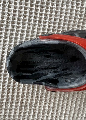 26 Beden gri Renk Skechers marka çocuk terliği
