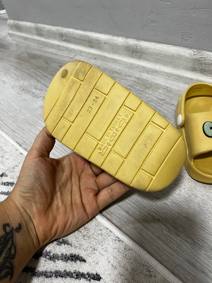 Sarı Renkli unisex Terlikleri - Görsel 4