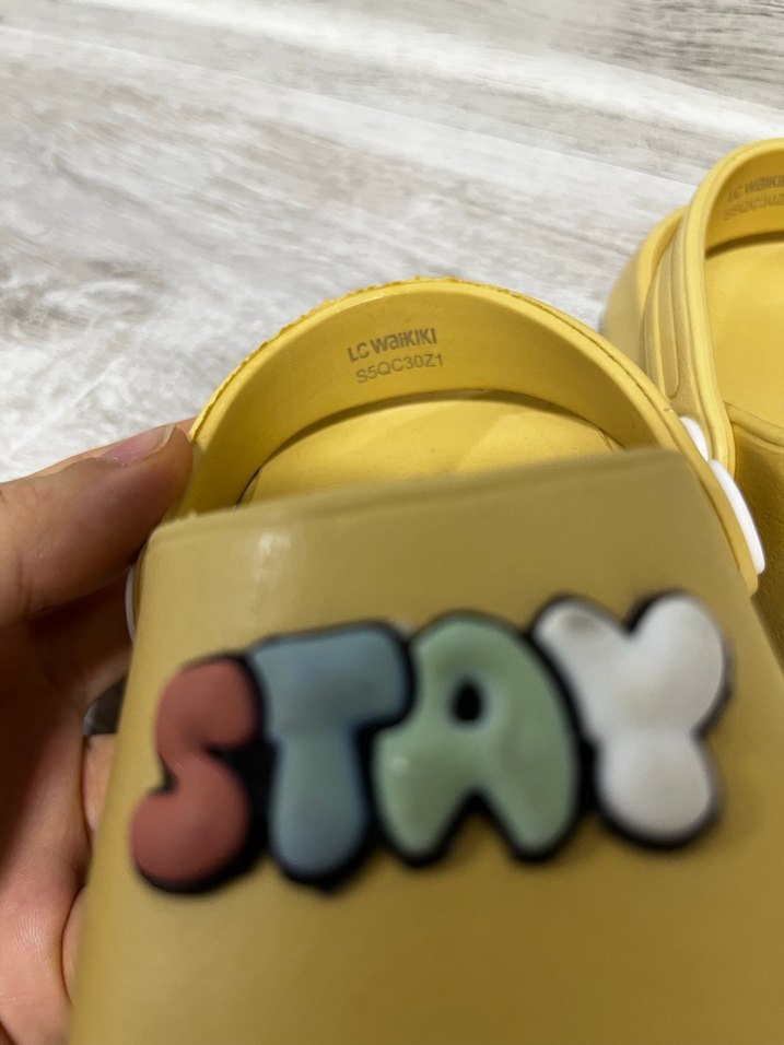 Sarı Renkli unisex Terlikleri - Görsel 3