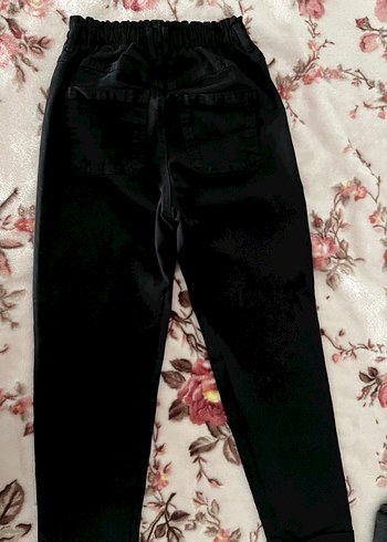 Bershka Bershka Siyah Rahat Kesim Kadın Pantolon