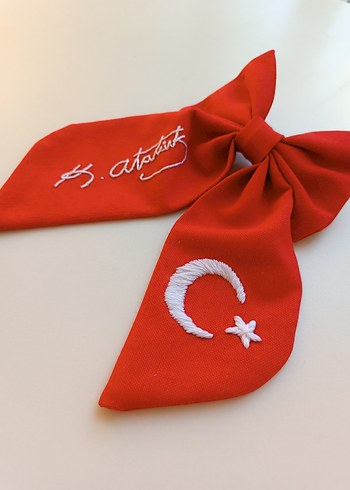 Atatürk imzalı Ay Yıldız Nakışlı Kırmızı Toka - Görsel 2