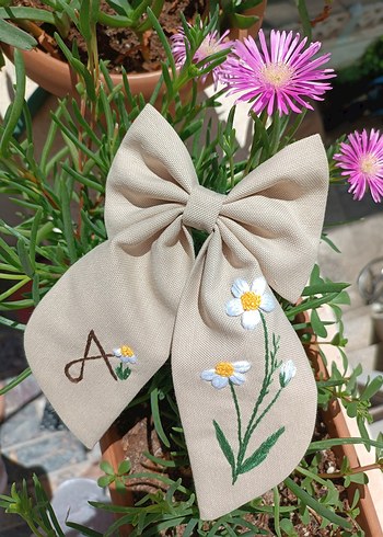 Bej Bohem Çiçek Nakışlı Fiyonk Saç Tokası - Görsel 2