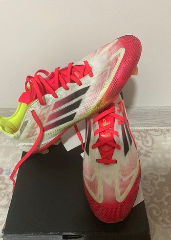 ORİJİNAL ADİDAS 41 no KRAMPON - Görsel 3