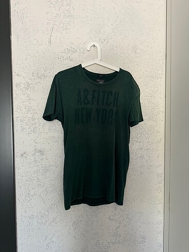 Abercrombie fitch tshirt