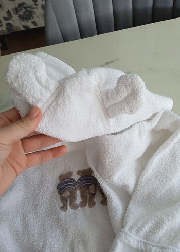 Chakra Kapüşonlu Erkek Çocuk Beyaz Nakışlı Bornoz - Görsel 4