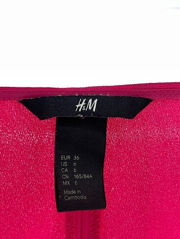 36 Beden pembe Renk H&M Kısa Elbise %70 İndirimli.