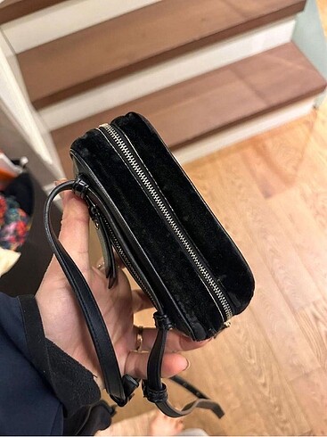  Beden siyah Renk Saint Laurent çanta