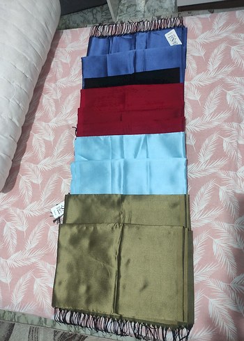 Kadın Çok Renkli İpek Görünümlü Püsküllü Şal - Görsel 4