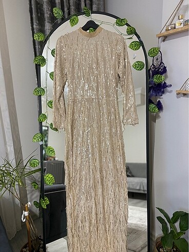Gold elbise - Görsel 4