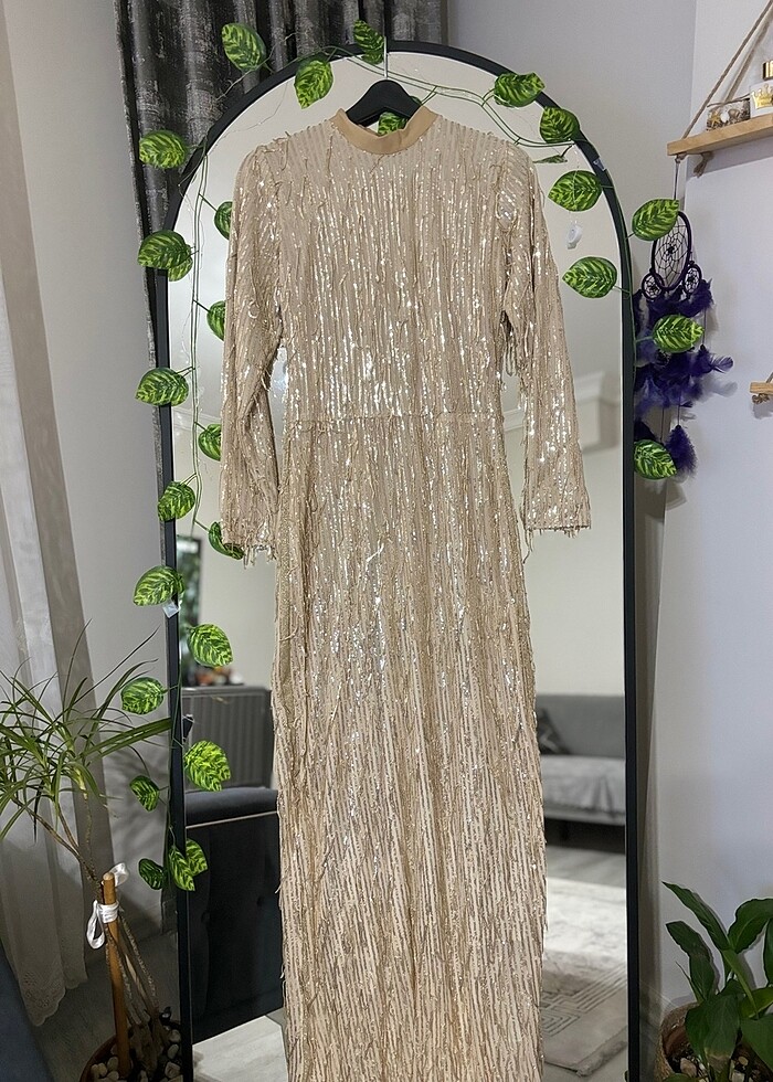 Gold elbise - Görsel 3