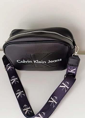 Calvin Klein CALVİN KLEİN PREMİUM ÇANTA 