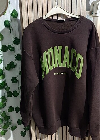 Kahverengi yeşil sweatshirt 