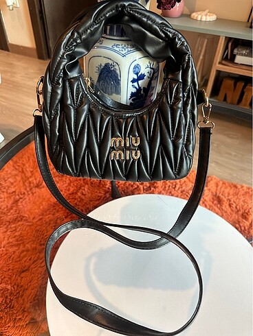 Miu miu çanta