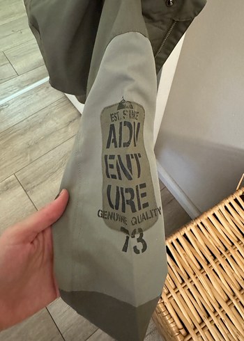 Erkek Çocuk Kamuflaj Desenli Streetwear Mont - Görsel 6