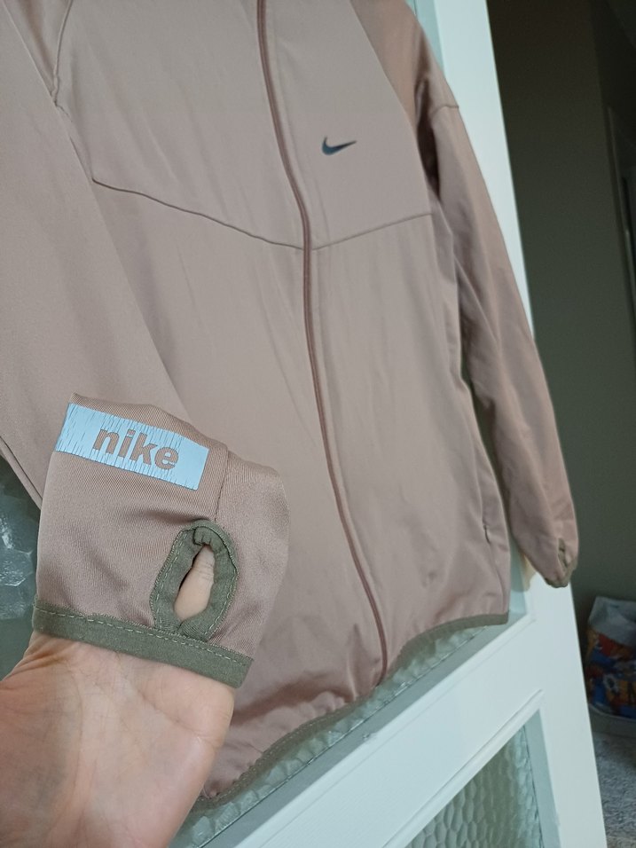 NİKE Orjinal Spor Üst - Görsel 4