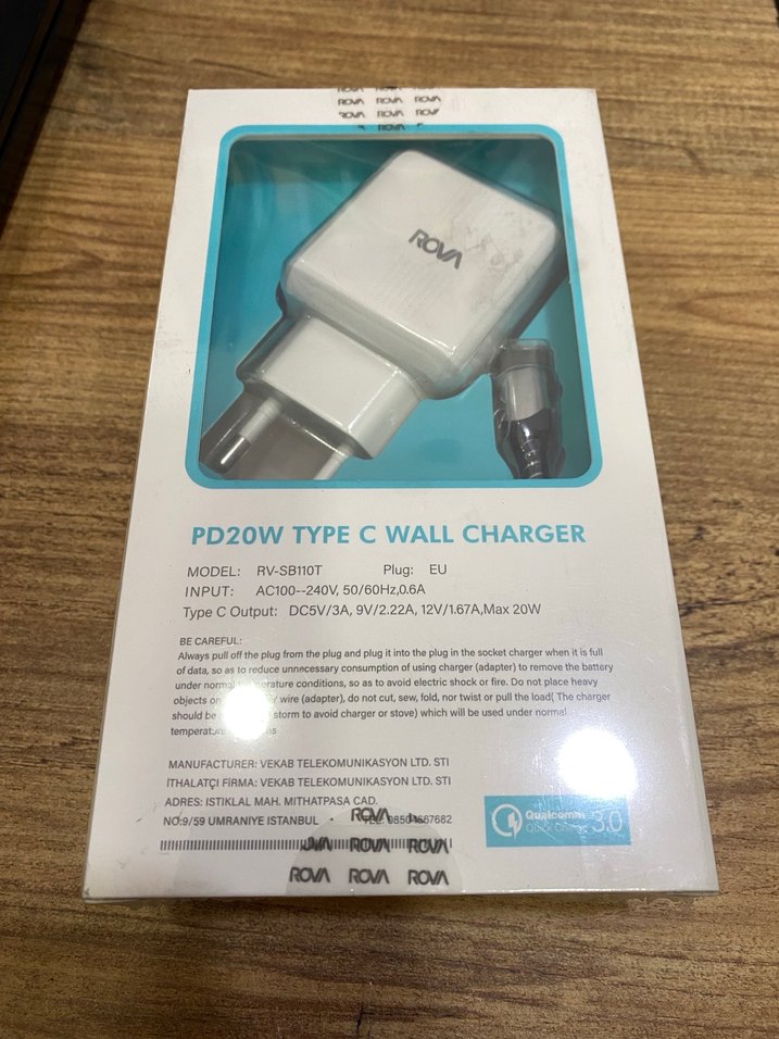 ROVA 20W Beyaz Hızlı Şarj Cihazı - Görsel 2