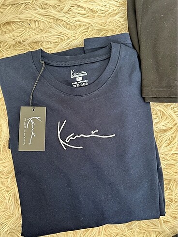Karl kani tshirt