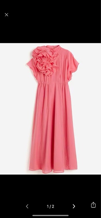 H&M yakası gül detaylı elbise