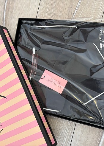 Victorias Secret pijama takımı - Görsel 3