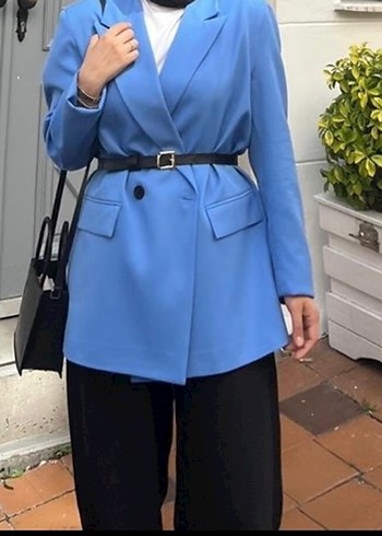 Mavi Deri Kemerli Kadın Blazer