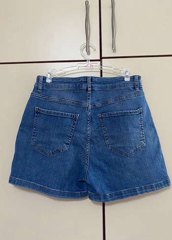 38 Beden Düğmeli Mavi Denim Mini Şort