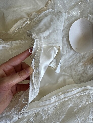 Aysira 2023 model helen gelinlik - Görsel 14