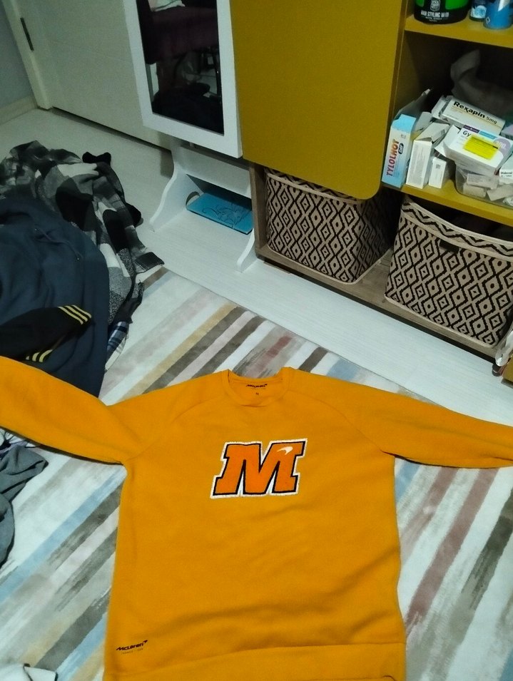 Erkek Siyah Beyaz Çizgili Uzun Kollu Tişört - Görsel 2