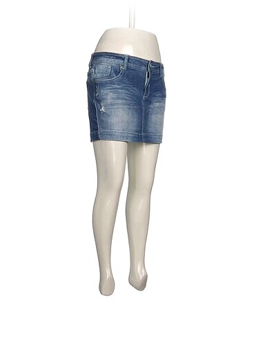 Bershka Bershka Mini Etek %70 İndirimli.