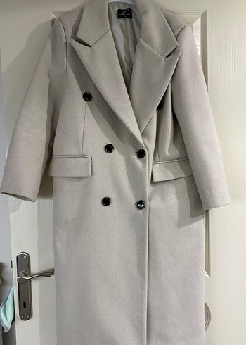 Düğmeli Bej Kadın Uzun Kaban - Görsel 2