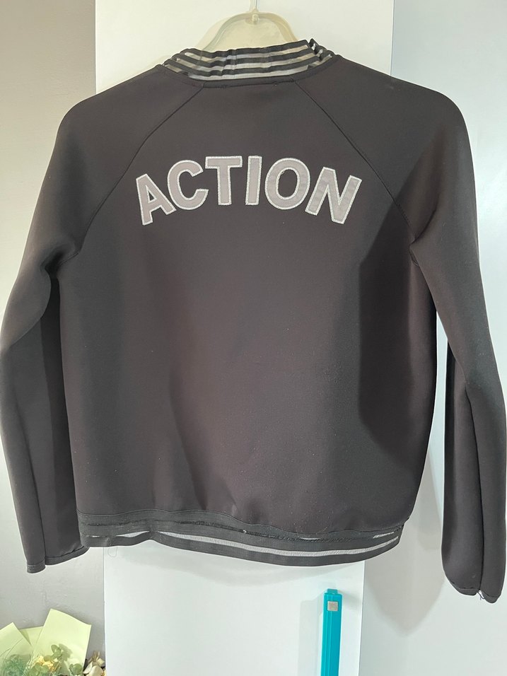 Kadın Siyah Fermuarlı Mini Spor Ceket - Görsel 2