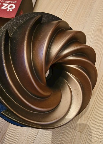 Siyah Spiral Kek Kalıbı - Görsel 3