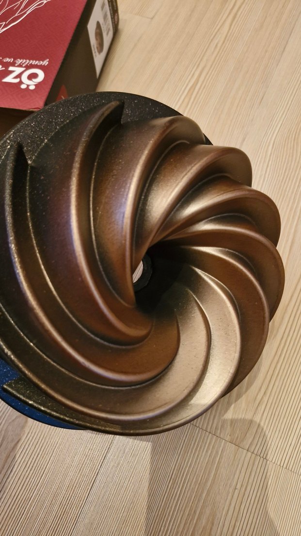 Siyah Spiral Kek Kalıbı - Görsel 3