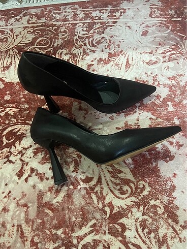 39 Beden Siyah stiletto