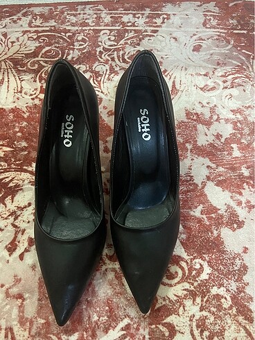39 Beden siyah Renk Siyah stiletto